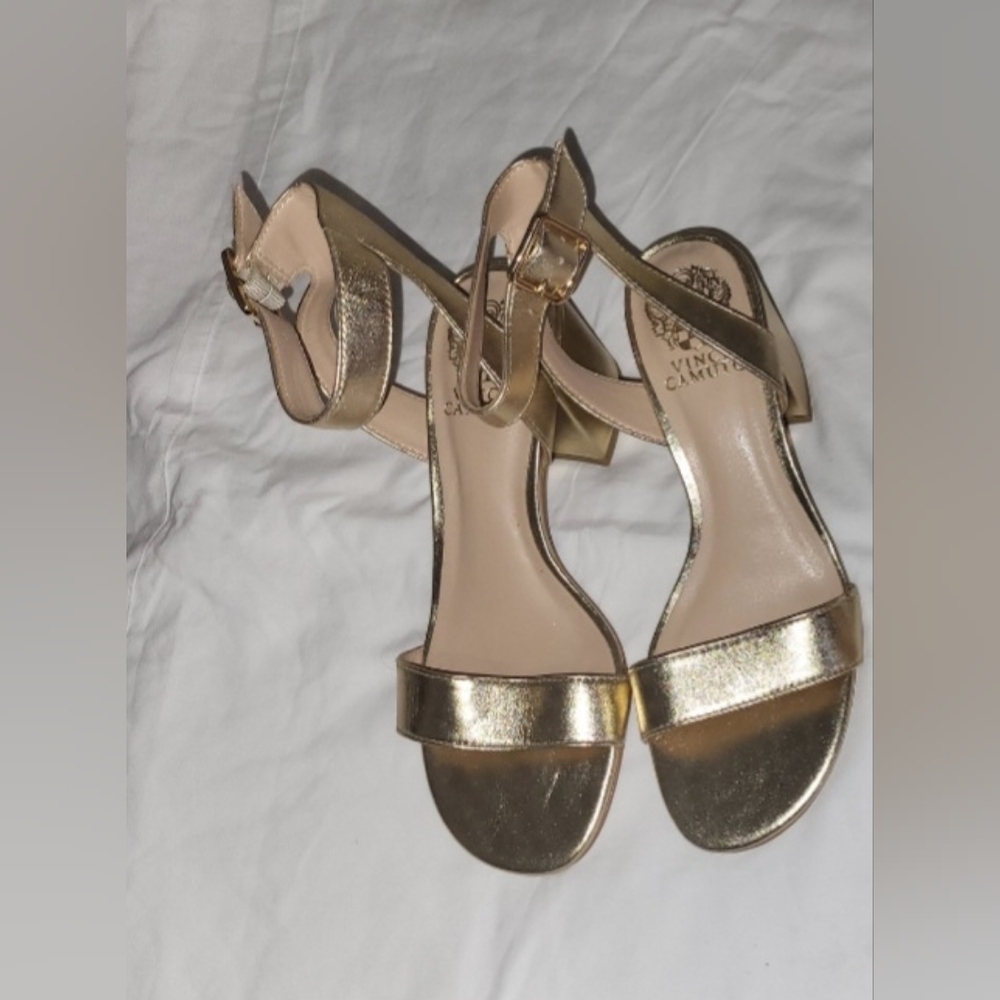 Vince Camuto Women's Blush and Gold Heels